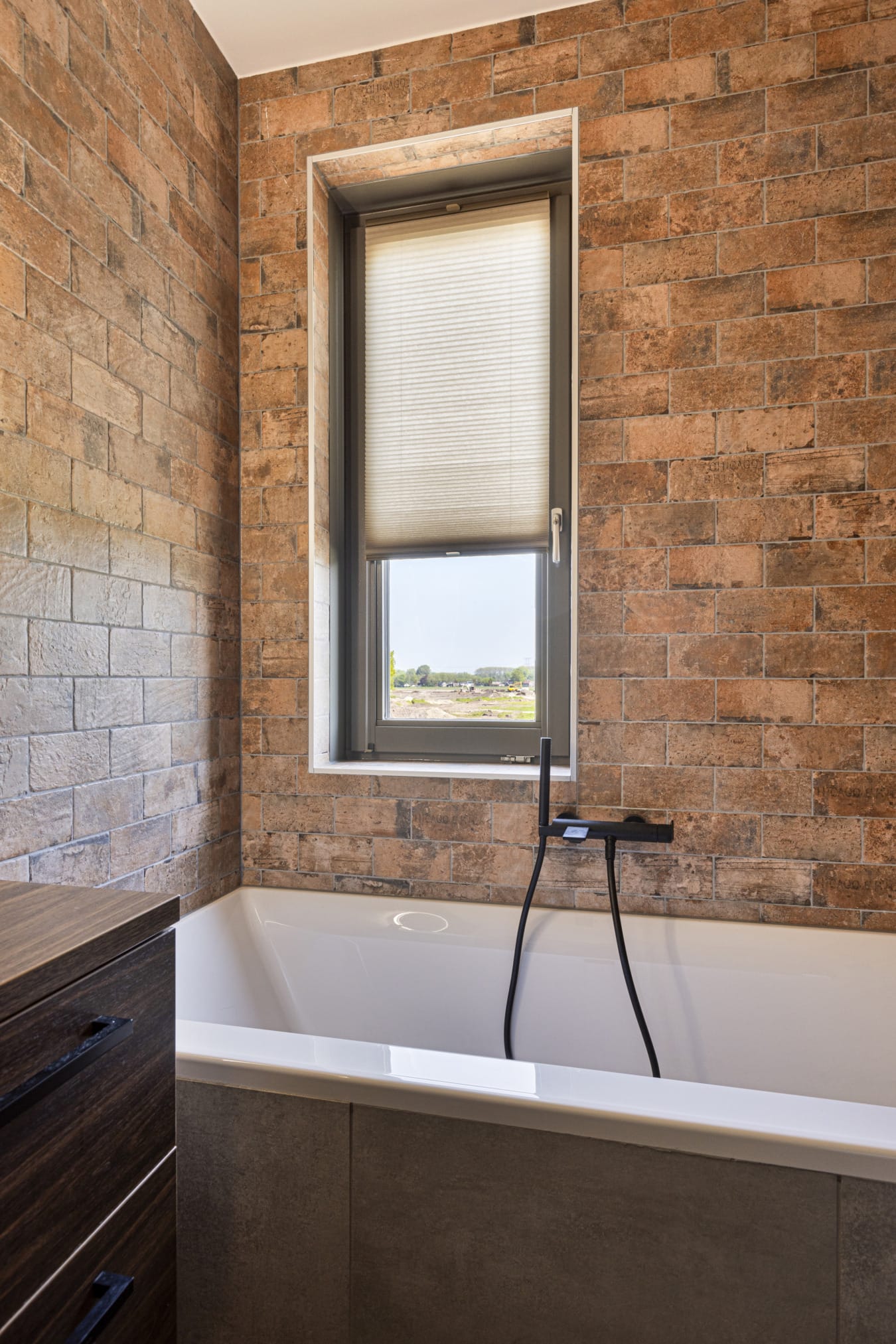 Duette® shades in de badkamer