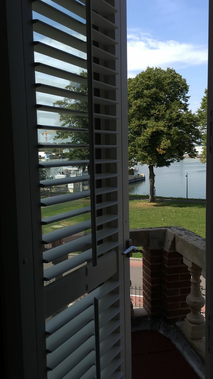 Shutters voor een deur