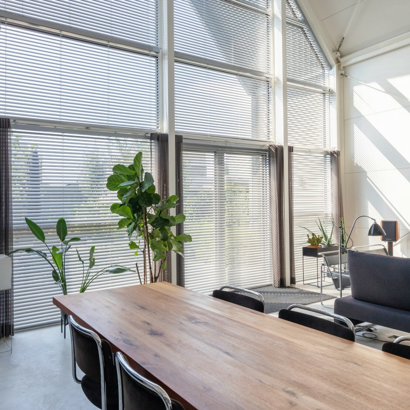 Aluminium jaloezieën trapezium raam