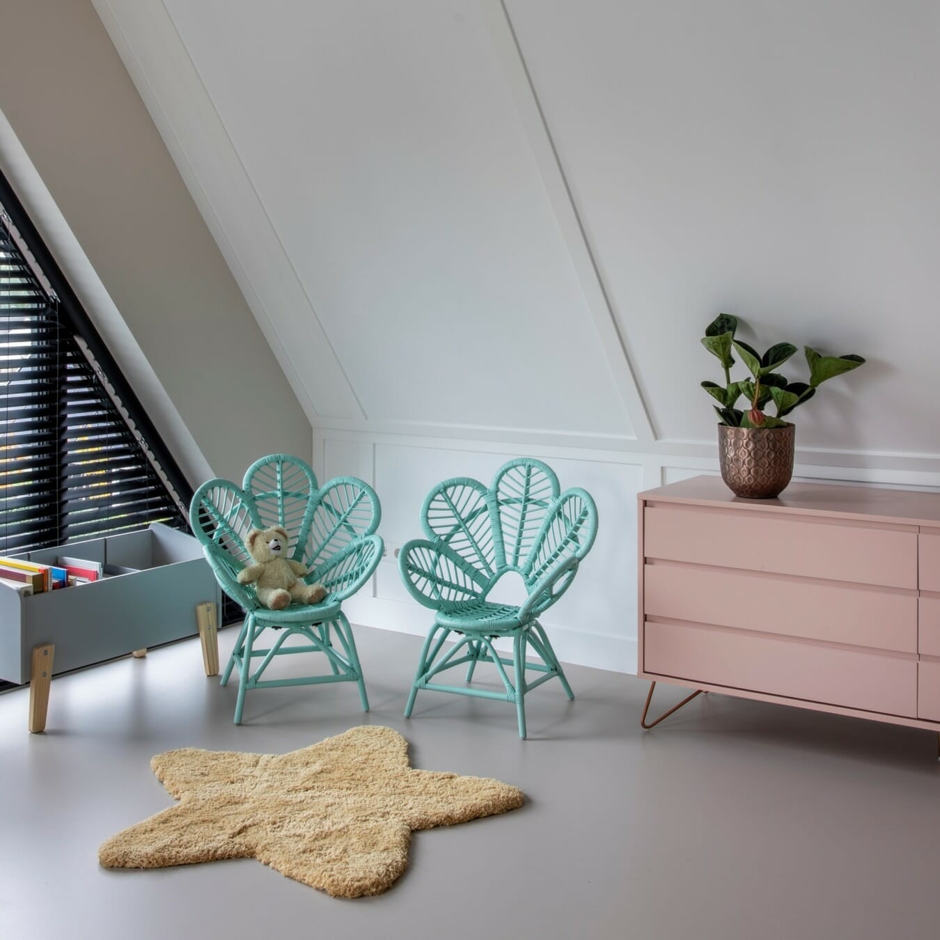 Houten jaloezieën trapezium raam